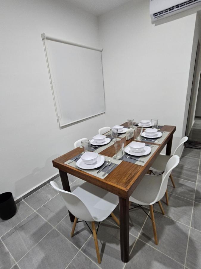 Comodo Departamento En Playa Del Carmen Exteriör bild